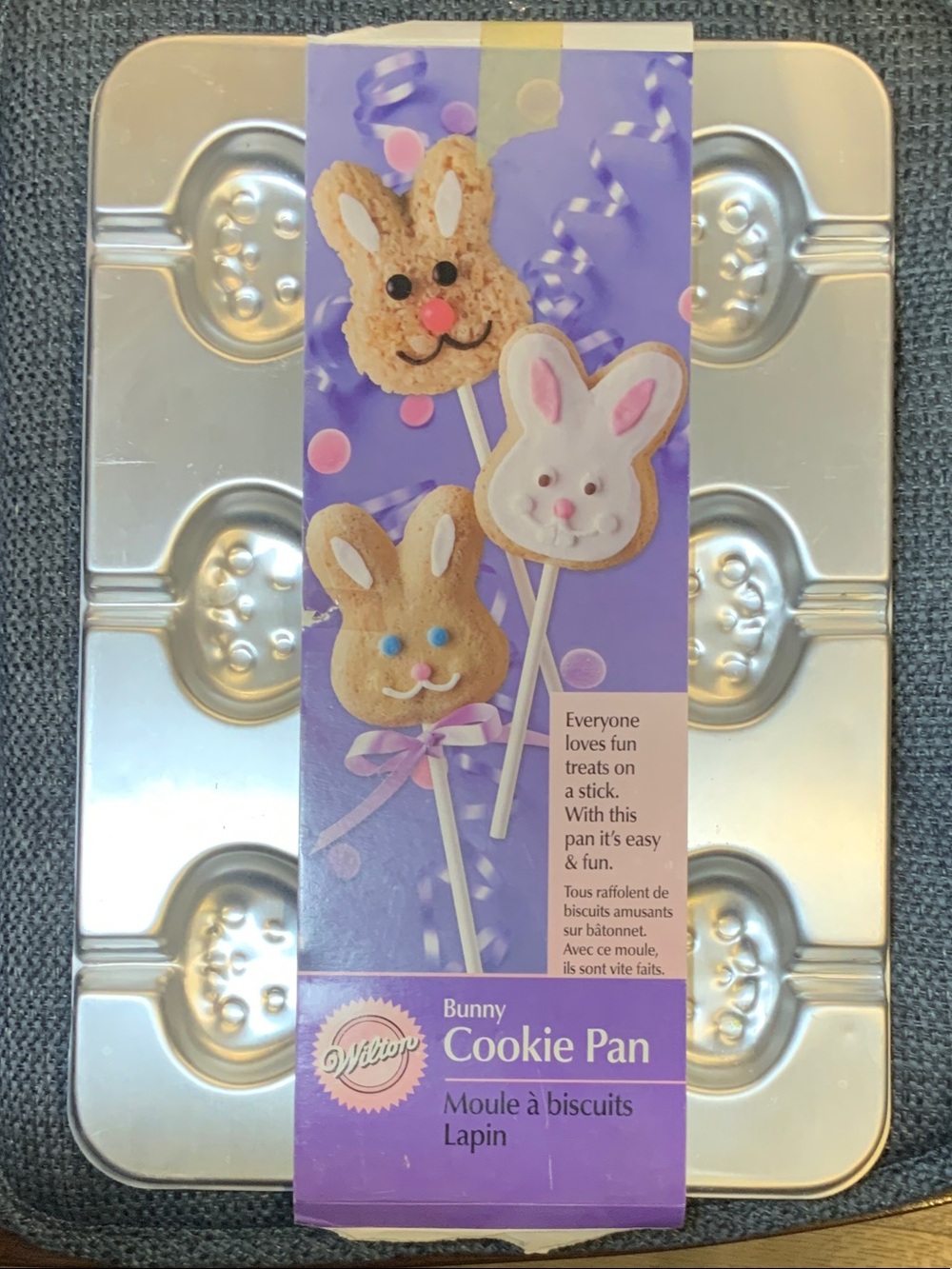 Wilton Purple Bunny Cookie Pan - Silver Mold